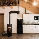 Blockhausen Luxus 木屋 Oberschwarzenberg