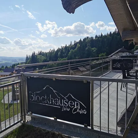 Blockhausen Luxus * Oberschwarzenberg
