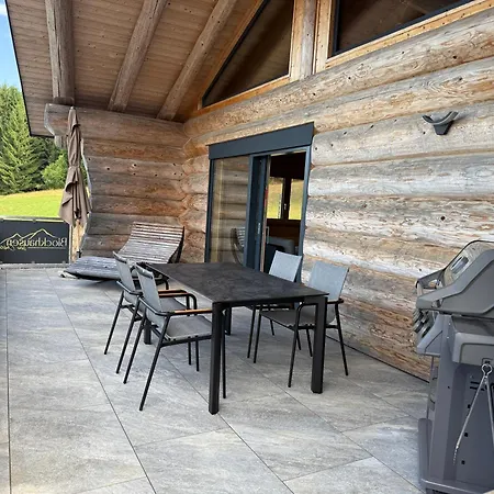 Alpstuga Blockhausen Luxus Oberschwarzenberg