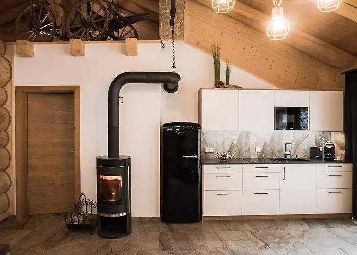 Blockhausen Luxus Alpstuga Oberschwarzenberg