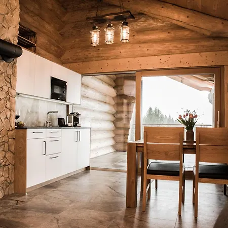 Blockhausen Luxus Alpehytte