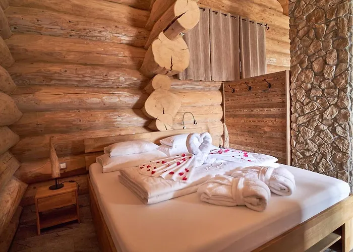 Blockhausen Luxus شاليه *